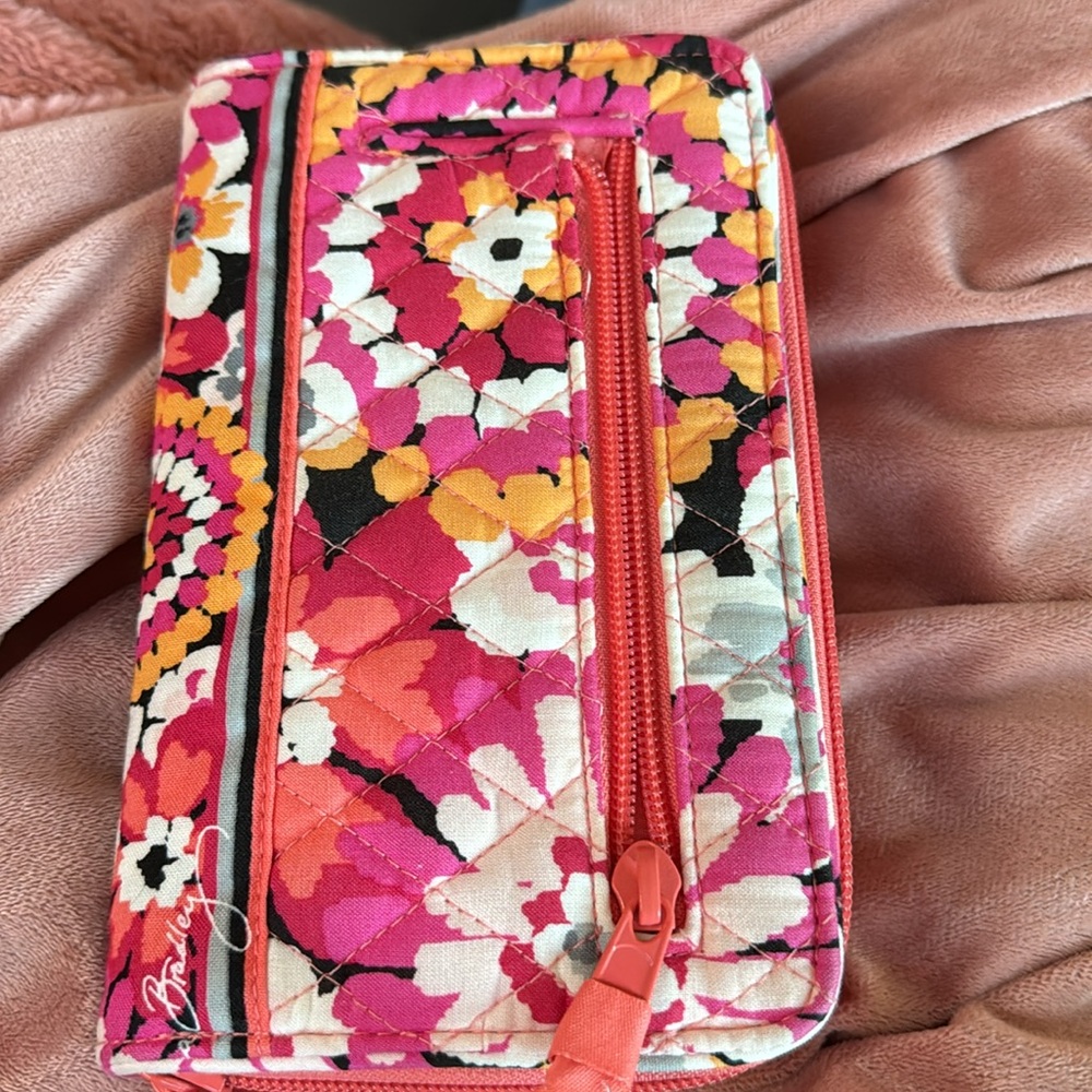 Vera Bradley Wallet - Picture 3 of 4